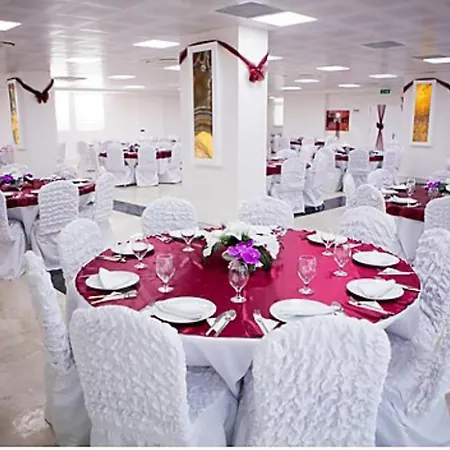Hotel Guenturpark 3*